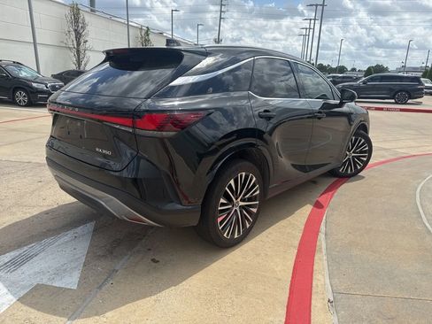 Used 2024 Lexus RX 350 Premium Plus w/ Convenience Package image 3