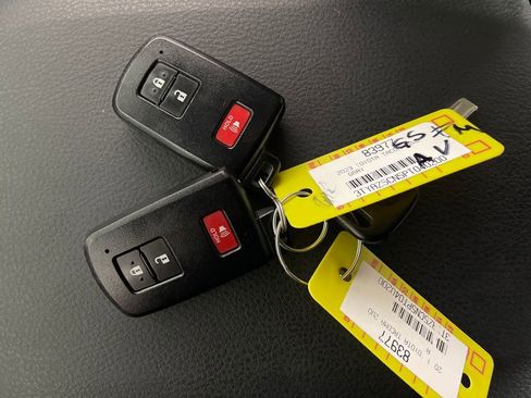 Certified 2023 Toyota Tacoma SR5 RWD image 24