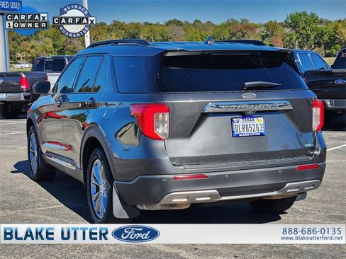 Used 2020 Ford Explorer XLT w/ Equipment Group 202A image 7