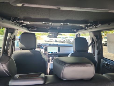 New 2026 Ford Bronco Outer Banks w/ Sasquatch Package image 20