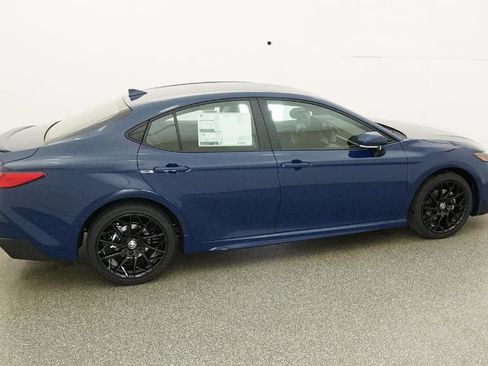 New 2026 Toyota Camry SE image 39