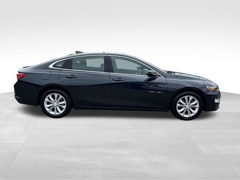 Used 2023 Chevrolet Malibu LT FWD image 2