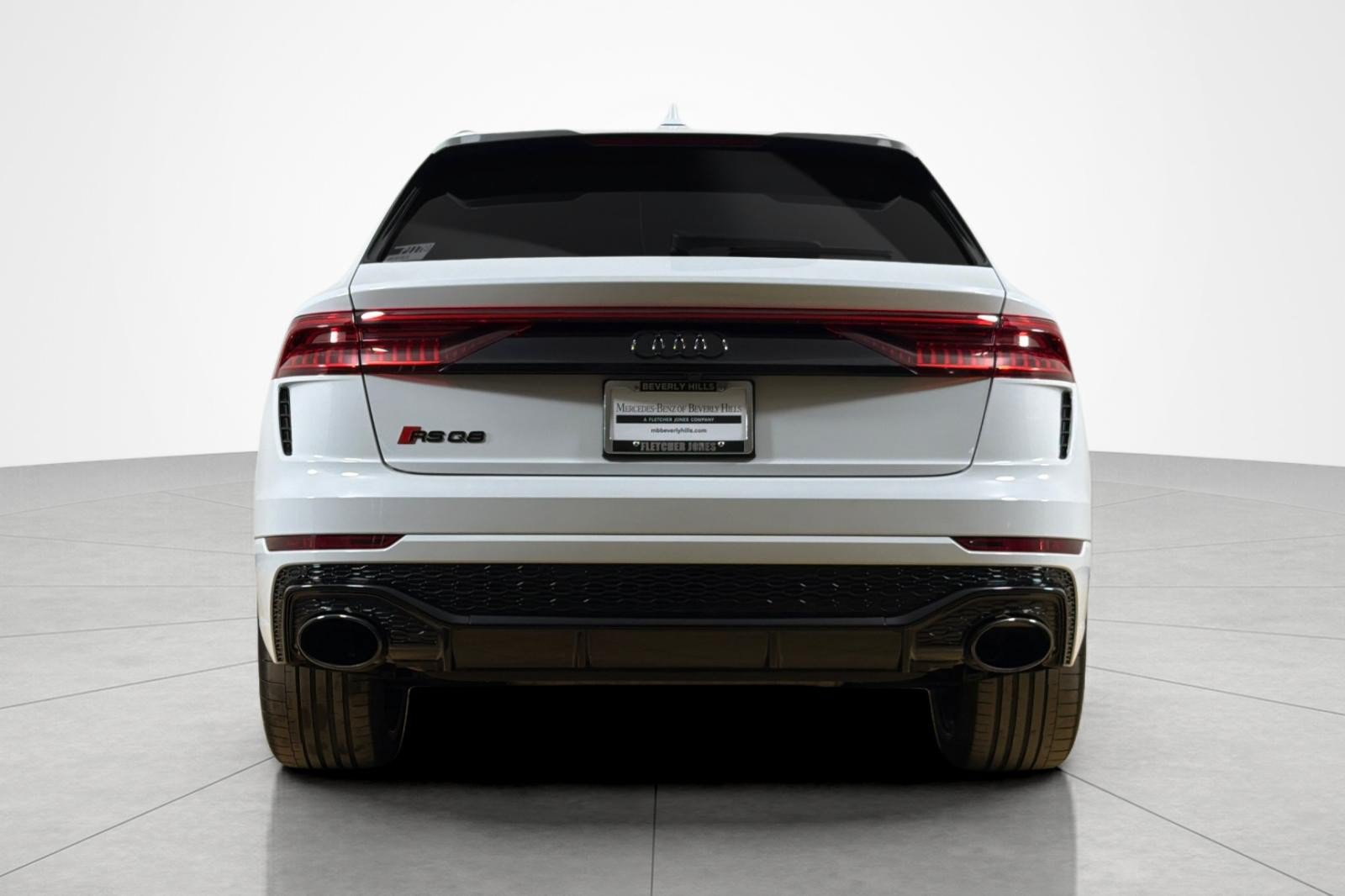 Used 2024 Audi RS Q8 AWD/4WD image 4