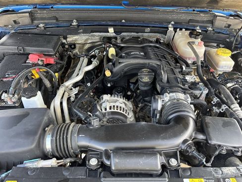 Used 2024 Jeep Wrangler Unlimited Rubicon image 26