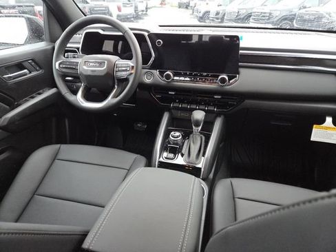 New 2026 GMC Canyon Elevation w/ Convenience Package image 30