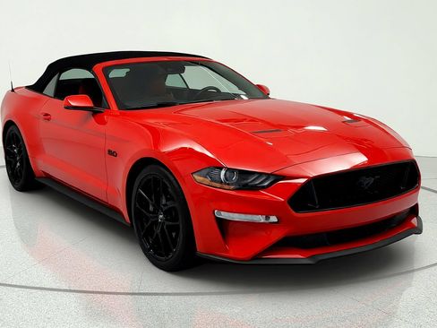Used 2018 Ford Mustang GT Premium w/ Equipment Group 401A RWD image 7