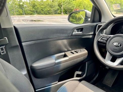 Used 2021 Kia Sportage LX FWD image 20