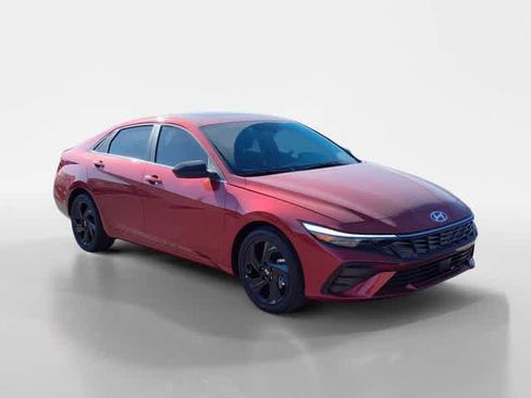 New 2026 Hyundai Elantra SEL Sport FWD image 8