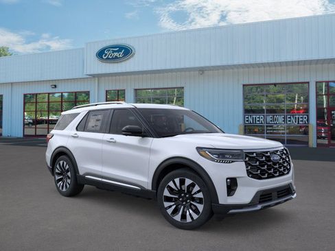 New 2026 Ford Explorer Platinum w/ LUX Leather Package image 7