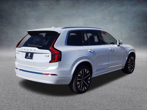 New 2026 Volvo XC90 B6 Ultra w/ Protection Package image 7