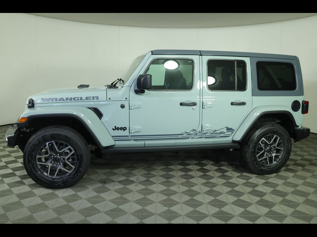 New 2026 Jeep Wrangler Unlimited Sahara w/ Rockslide Package AWD/4WD image 13