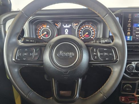 Used 2024 Jeep Wrangler Willys image 40