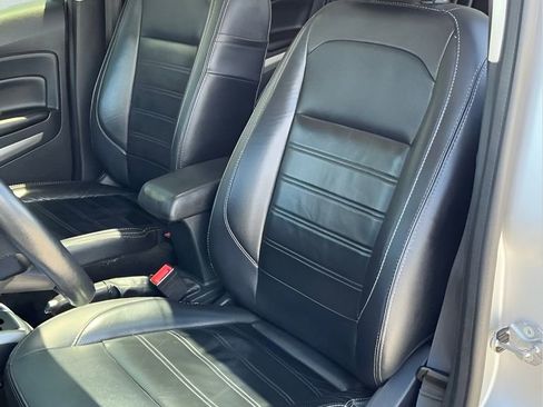 Used 2018 Ford EcoSport Titanium FWD image 22