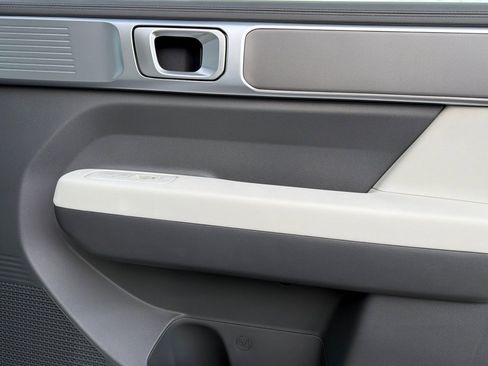 New 2026 Hyundai Santa Fe SE image 21