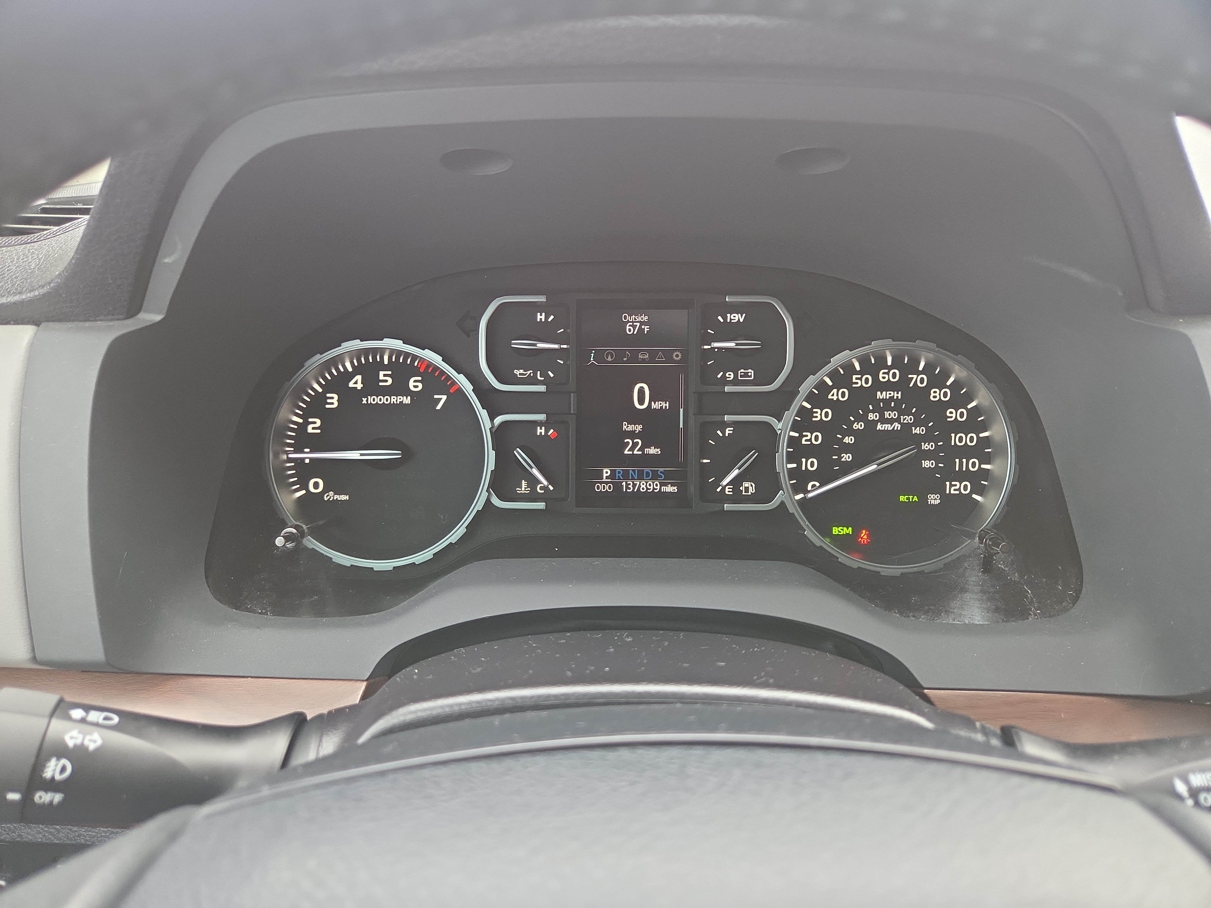 Used 2018 Toyota Tundra Limited w/ Limited Premium Package AWD/4WD image 21