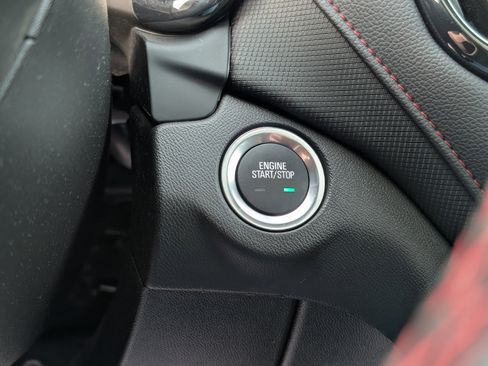 Used 2024 Chevrolet Equinox RS w/ LPO, Floor Liner Package image 20