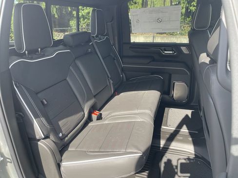 New 2026 GMC Sierra 2500 AT4X w/ LPO, Black Badging Package AWD/4WD image 28