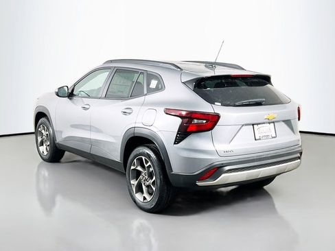 New 2026 Chevrolet Trax LT w/ Driver Confidence Package image 7