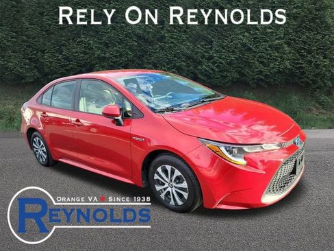 Used 2020 Toyota Corolla LE image 1
