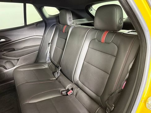 Used 2024 Chevrolet Trax RS FWD image 21