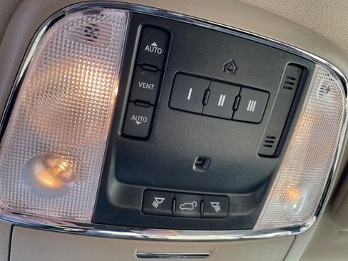 Certified 2020 Jeep Grand Cherokee Limited image 29