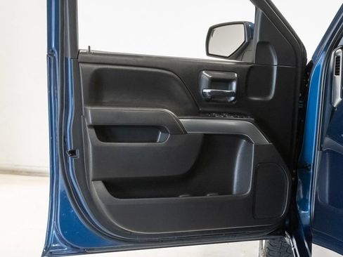 Used 2018 Chevrolet Silverado 1500 LT w/ All Star Edition AWD/4WD image 8