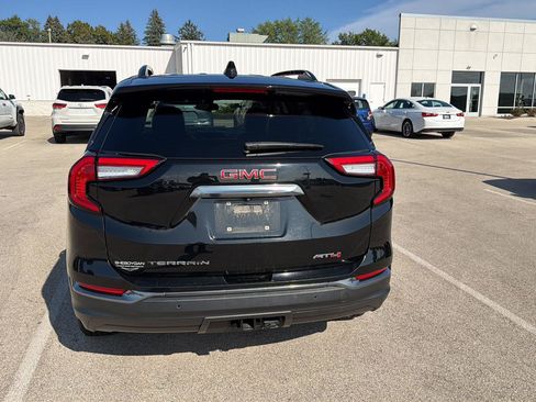 Used 2022 GMC Terrain AT4 w/ Infotainment Package II AWD/4WD image 23