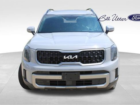 Used 2023 Kia Telluride EX X-Line AWD/4WD image 2
