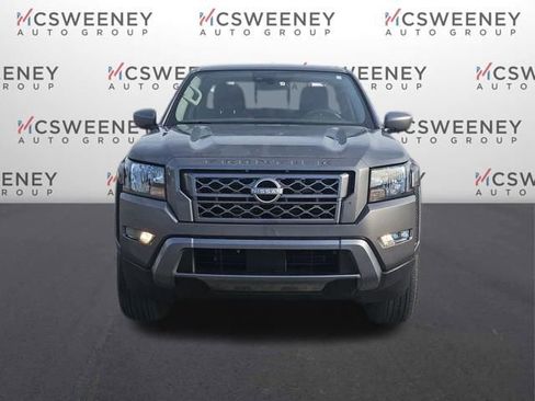 Used 2022 Nissan Frontier SV image 8