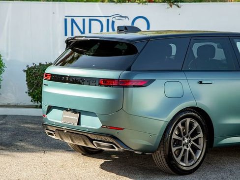 New 2025 Land Rover Range Rover Sport Dynamic SE image 7
