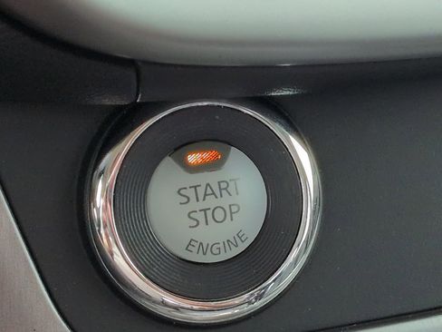 Used 2022 Nissan Murano SV FWD image 26