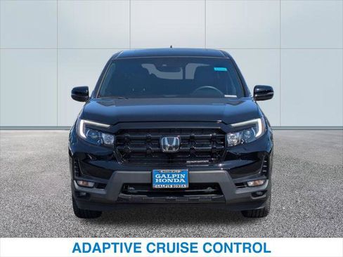 Used 2025 Honda Ridgeline Black Edition image 3