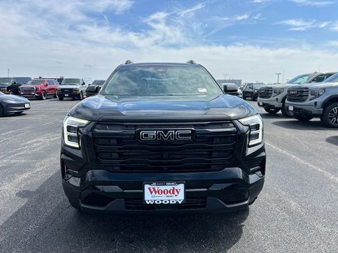 New 2026 GMC Terrain Elevation w/ Elevation Premium Package AWD/4WD image 4