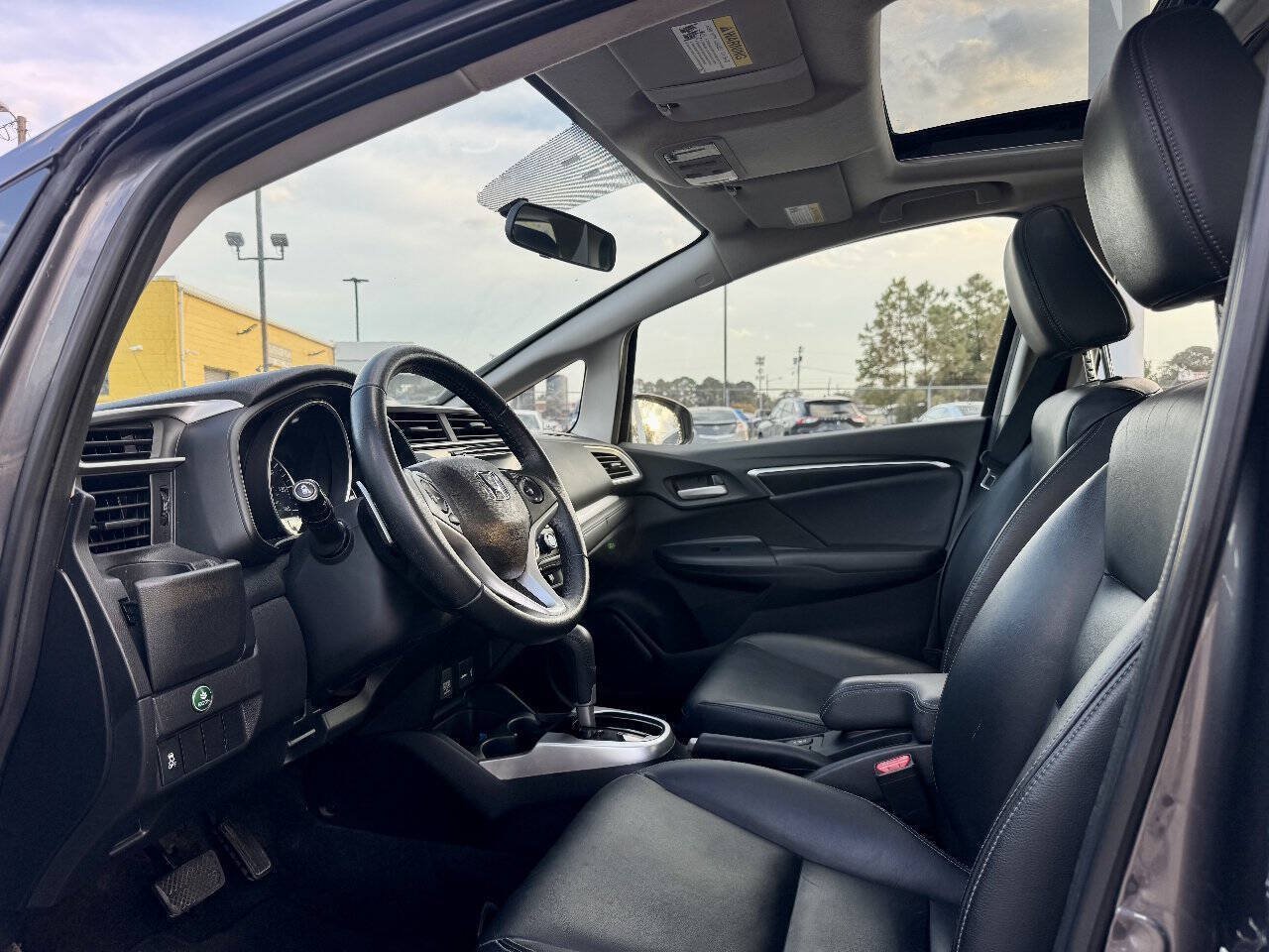 Used 2015 Honda Fit EX image 9