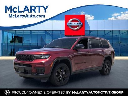 Used 2023 Jeep Grand Cherokee L Laredo