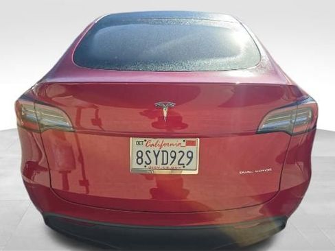 Used 2020 Tesla Model Y Long Range image 5
