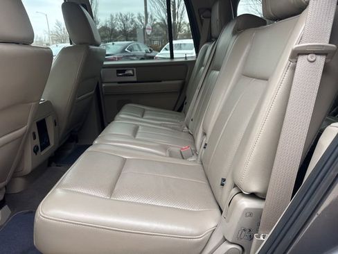 Used 2010 Ford Expedition Limited image 31