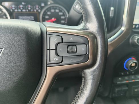 Used 2020 Chevrolet Silverado 1500 High Country w/ Technology Package AWD/4WD image 21