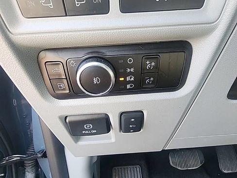 Used 2023 Ford F150 Limited AWD/4WD image 28