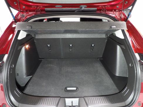 Used 2025 Chevrolet Trax LS w/ Driver Confidence Package image 7