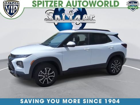 Used 2023 Chevrolet TrailBlazer ACTIV w/ Sun and Liftgate Package AWD/4WD image 4