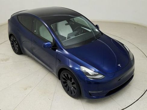 Used 2023 Tesla Model Y Performance AWD/4WD image 21