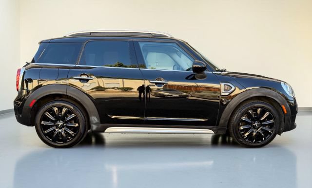 Used 2019 MINI Cooper Countryman S FWD image 8