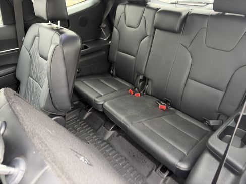 Used 2024 Kia Telluride SX Prestige X-Pro AWD/4WD image 19