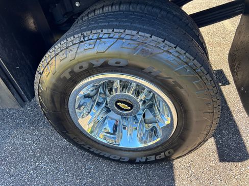 Used 2021 Chevrolet Silverado 3500 LT w/ All Star Edition AWD/4WD image 6