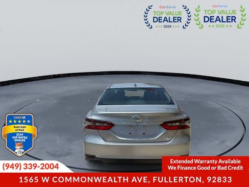 Used 2021 Toyota Camry LE FWD image 4