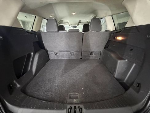 Used 2017 Ford Escape SE w/ Equipment Group 201A AWD/4WD image 19