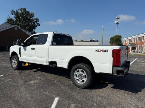 New 2026 Ford F250 XLT image 5