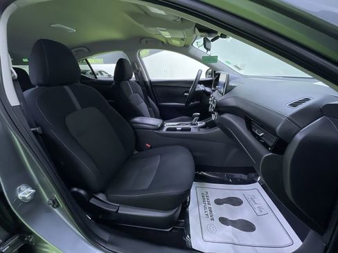 Used 2024 Nissan Sentra SV image 27