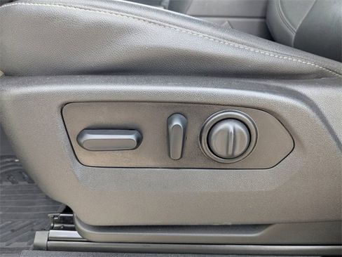 Used 2023 Chevrolet Silverado 2500 LTZ w/ LTZ Plus Package image 30